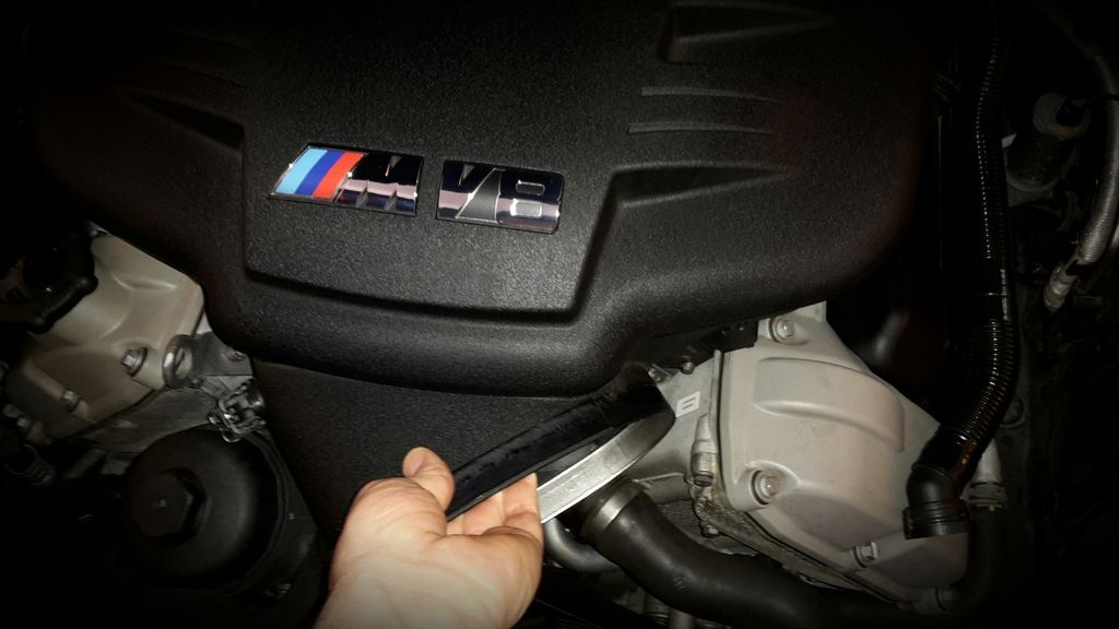 DIY Replace Fuel Tank Breather Valve (Fix for bouncing idle at fuel